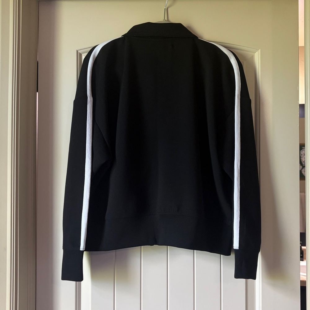 Boxy Reebok Jacket - Picture 3 of 3